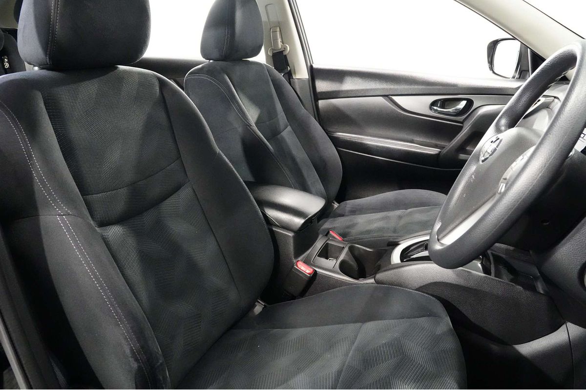 2016 Nissan X-TRAIL ST N-SPORT Black T32