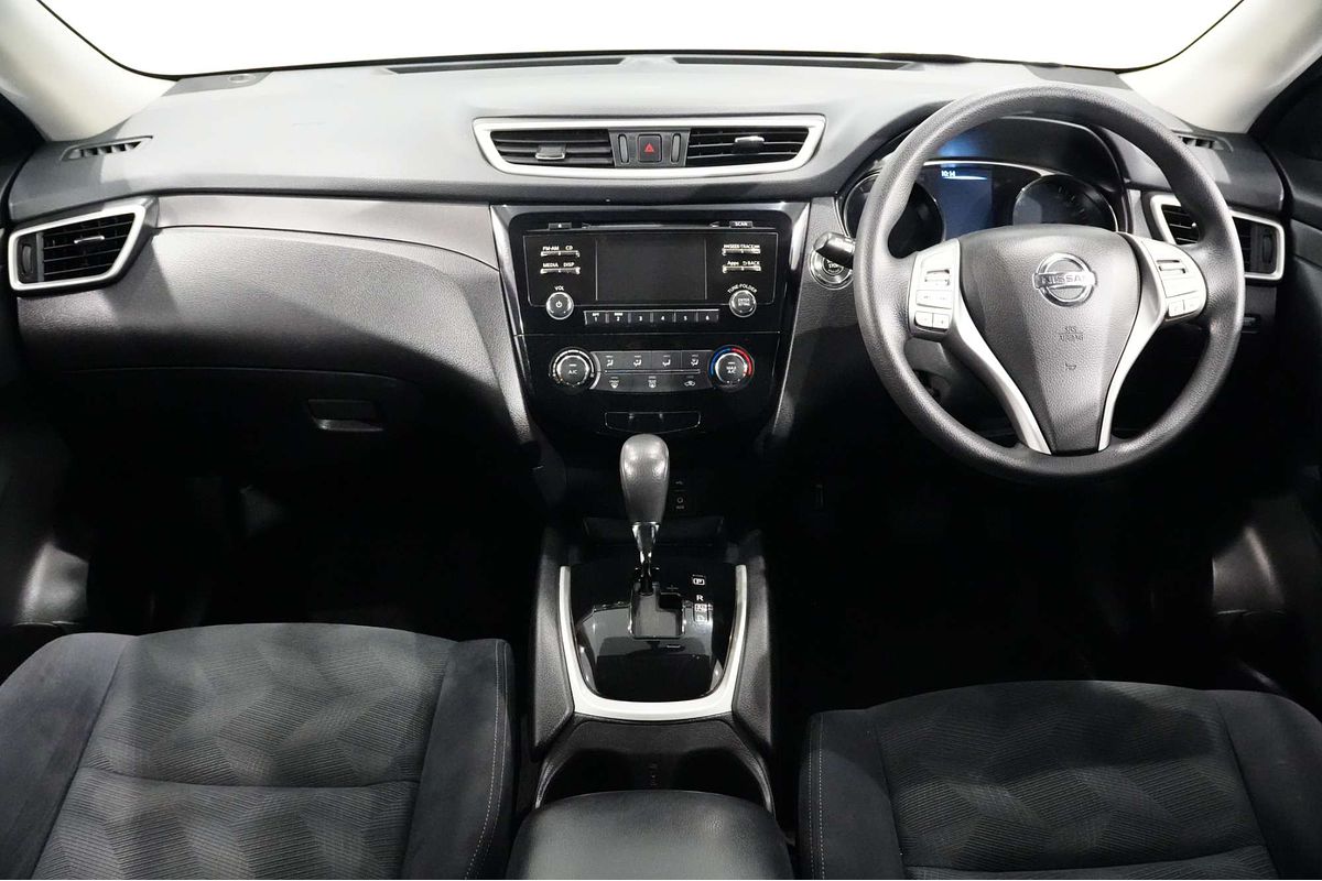 2016 Nissan X-TRAIL ST N-SPORT Black T32