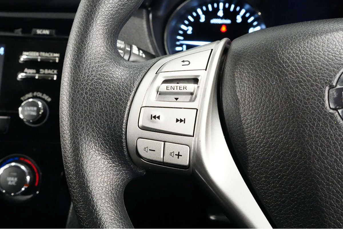 2016 Nissan X-TRAIL ST N-SPORT Black T32