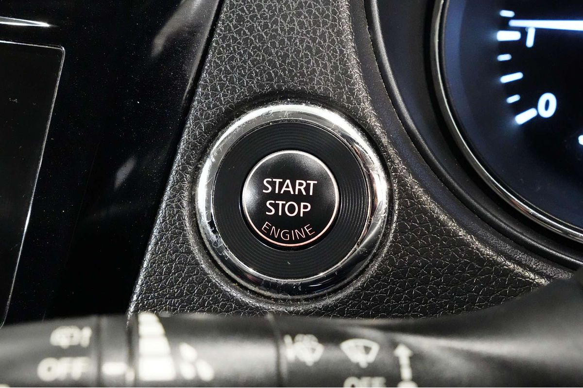 2016 Nissan X-TRAIL ST N-SPORT Black T32