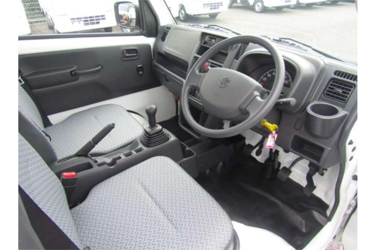 2024 Suzuki Carry KC 4WD