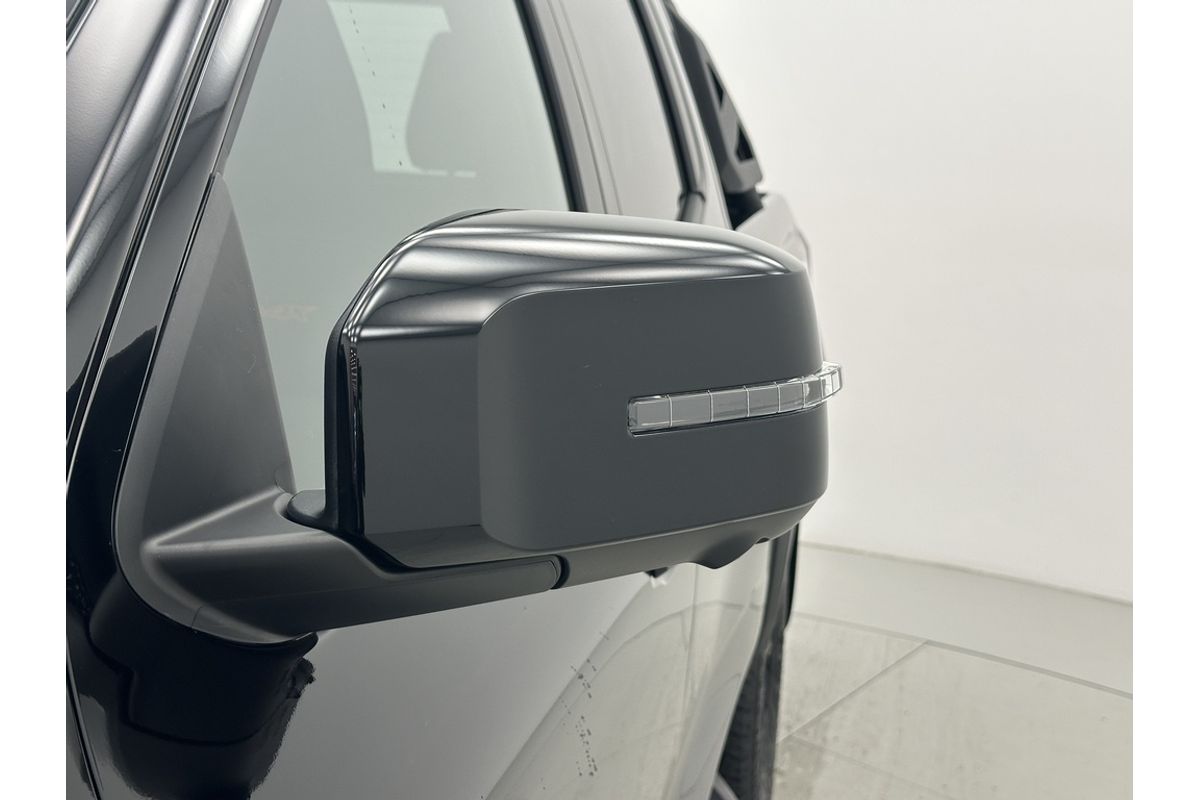 Nissan NAVARA 4X4 2.4 DSL AUTO DC P4X
