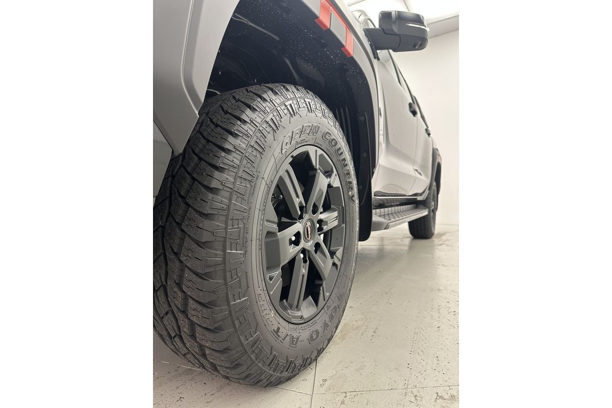 Nissan NAVARA 4X4 2.4 DSL AUTO DC P4X