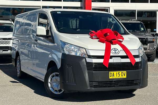 2021 Toyota Hiace GDH300R LWB