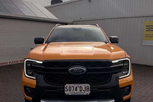 2025 Ford Ranger PHEV Wildtrak 4X4 2.3L thumb-1