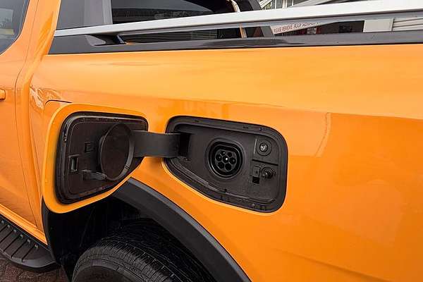 2025 Ford Ranger PHEV Wildtrak 4X4 2.3L thumb-5