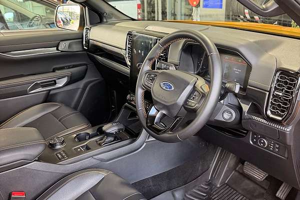 2025 Ford Ranger PHEV Wildtrak 4X4 2.3L thumb-7