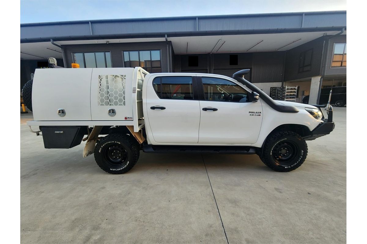 2019 Toyota Hilux SR GUN126R