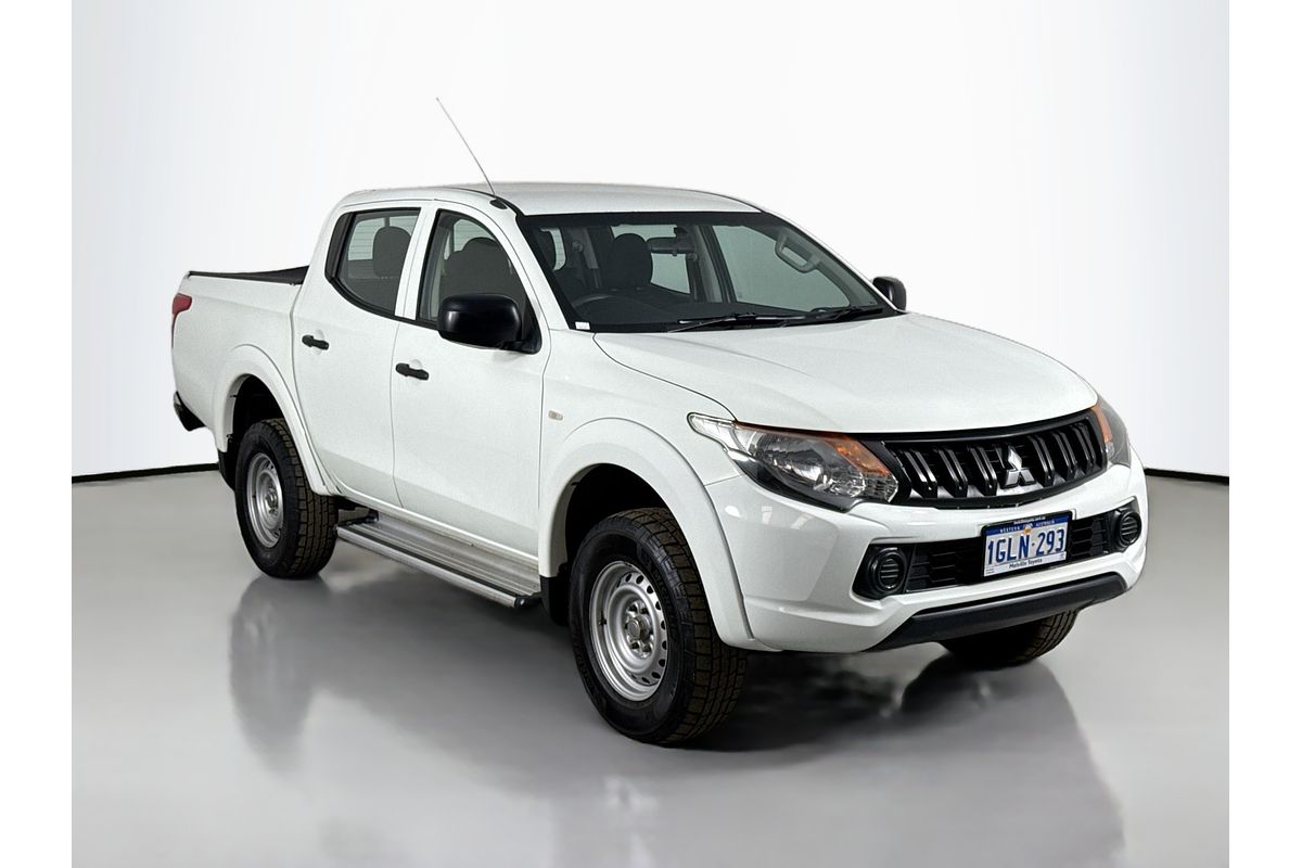 2017 Mitsubishi Triton GLX MQ 4X4
