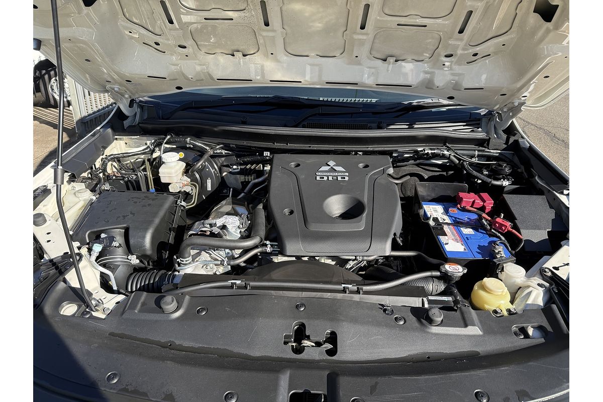 2020 Mitsubishi Triton GLX MR Rear Wheel Drive