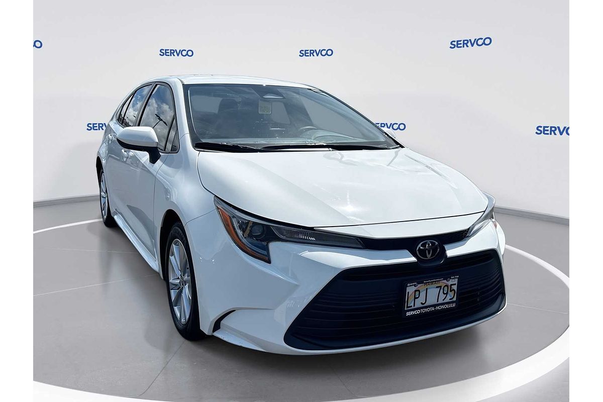 2025 Toyota Corolla LE