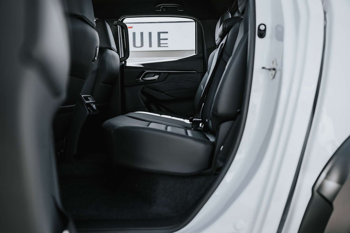2026 Isuzu D-MAX X-TERRAIN 4X4
