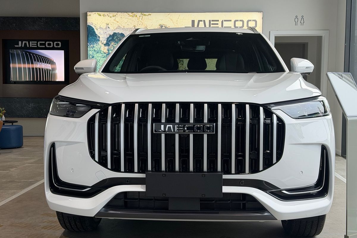 2026 Jaecoo J8 SHS Summit