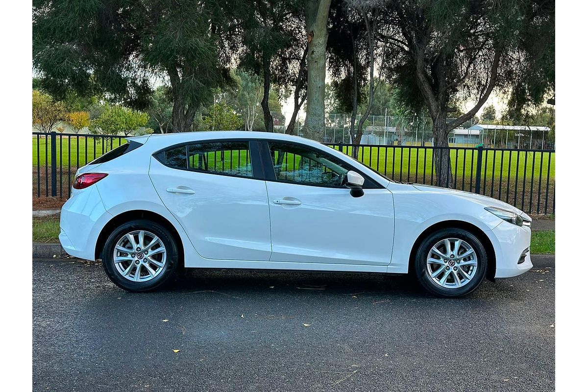 2018 Mazda 3 Neo Sport BN Series