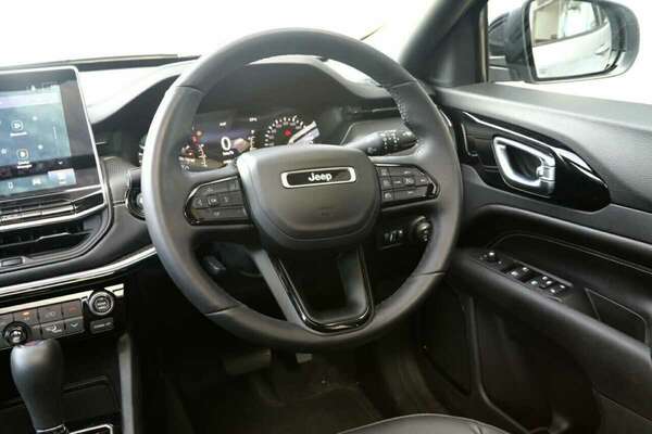 2023 Jeep Compass Night Eagle M6