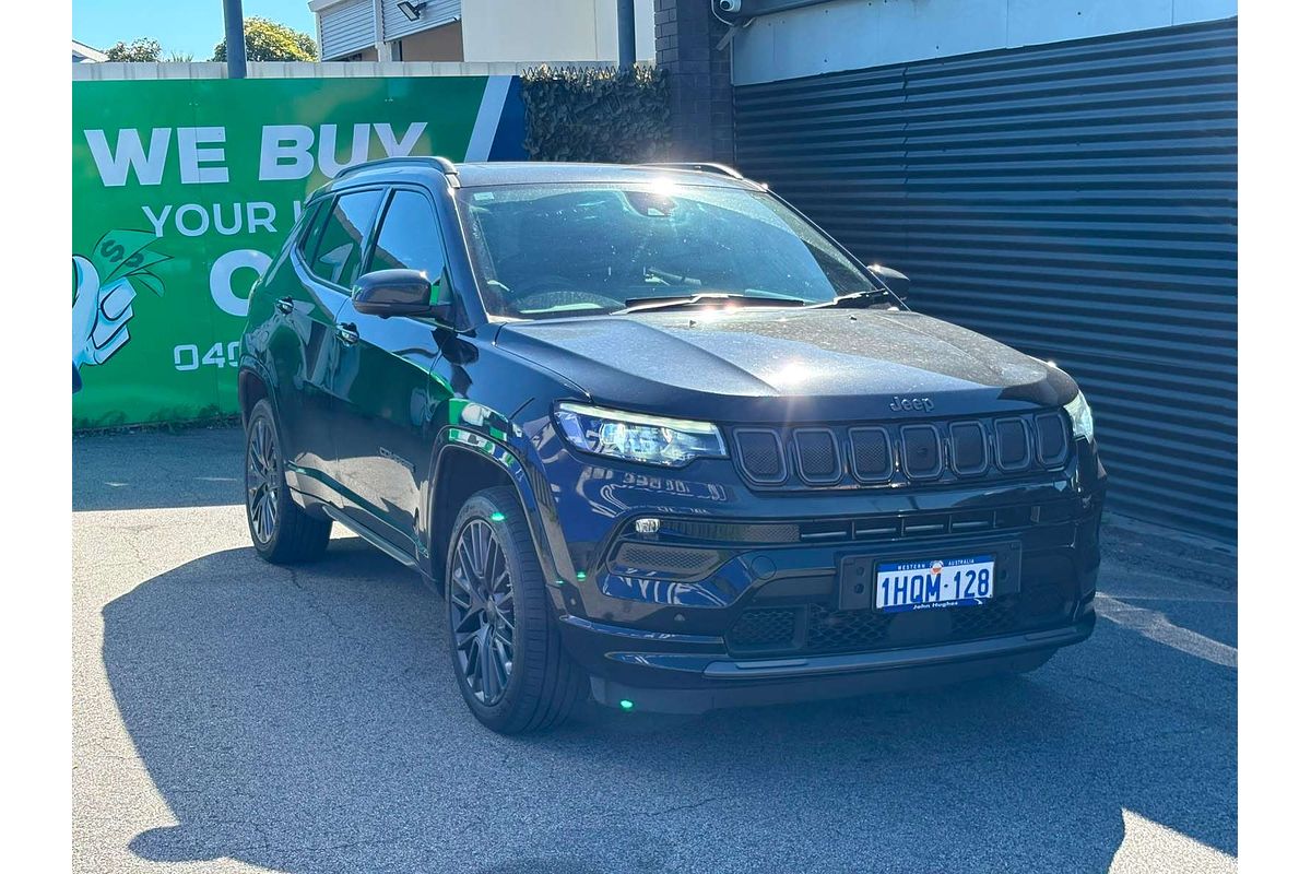 2022 Jeep Compass S-Limited M6