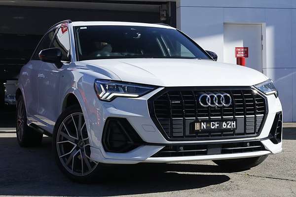 2022 Audi Q3 40 TFSI F3