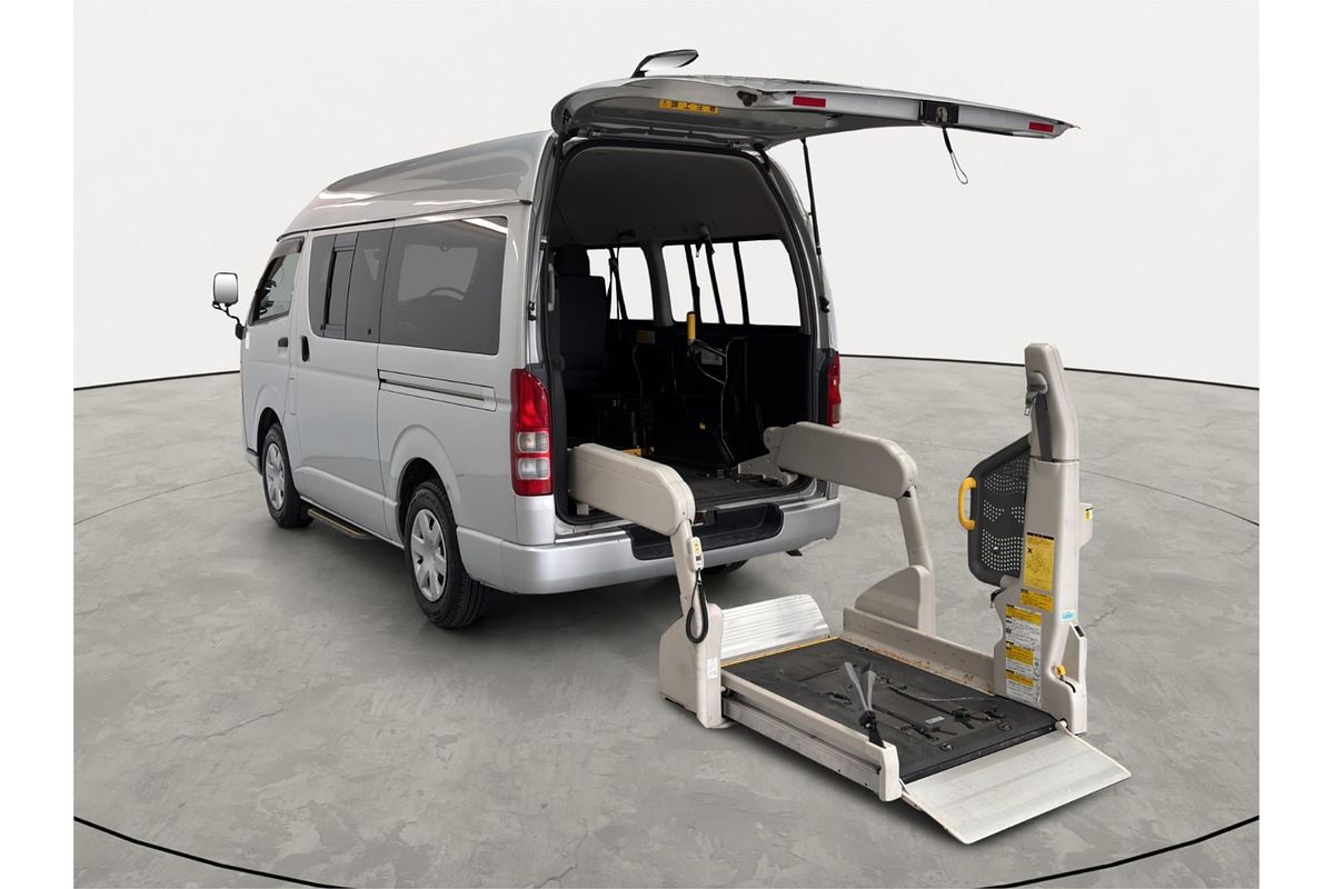 2011 Toyota Hiace Welcab