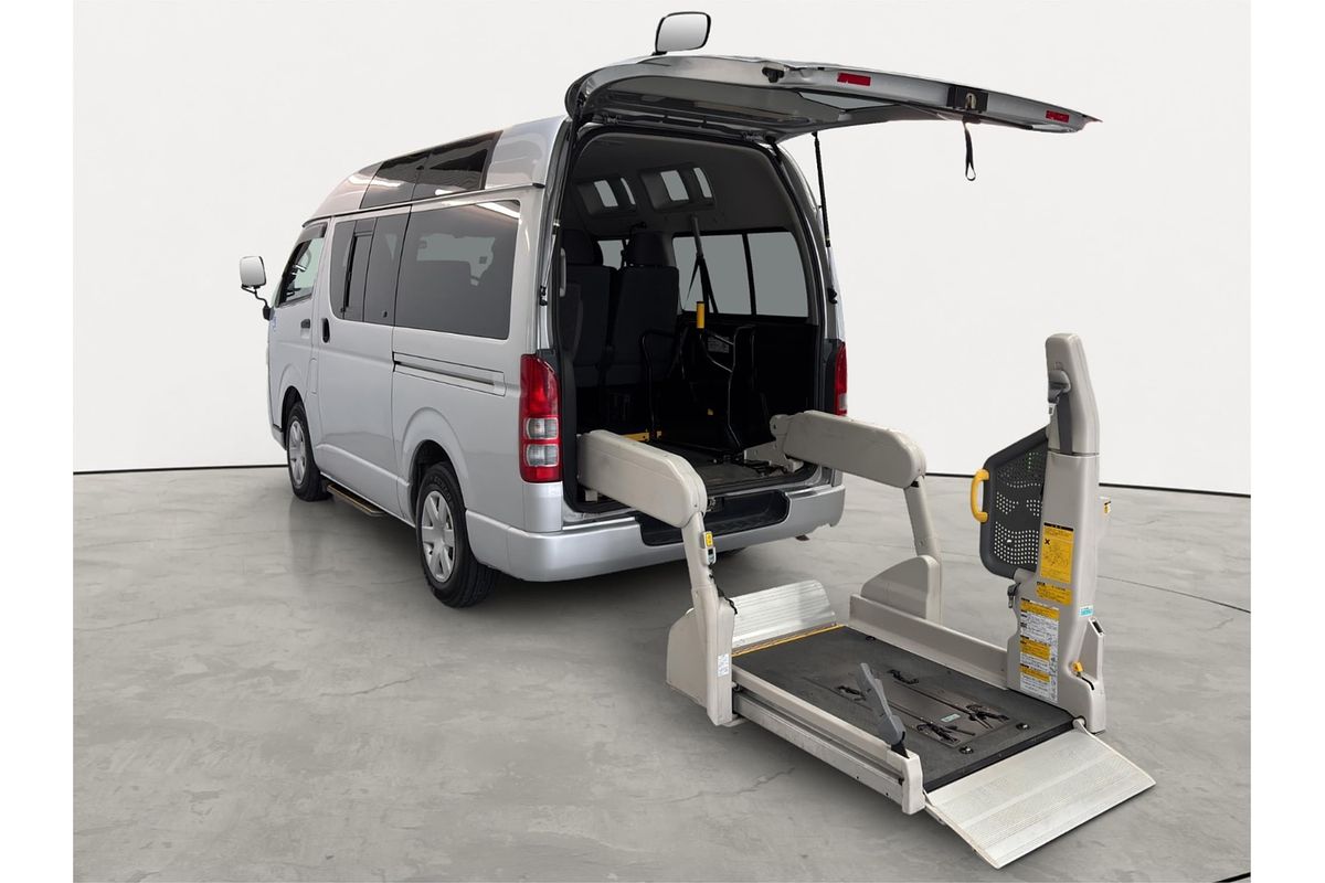 2011 Toyota Hiace DX Welcab