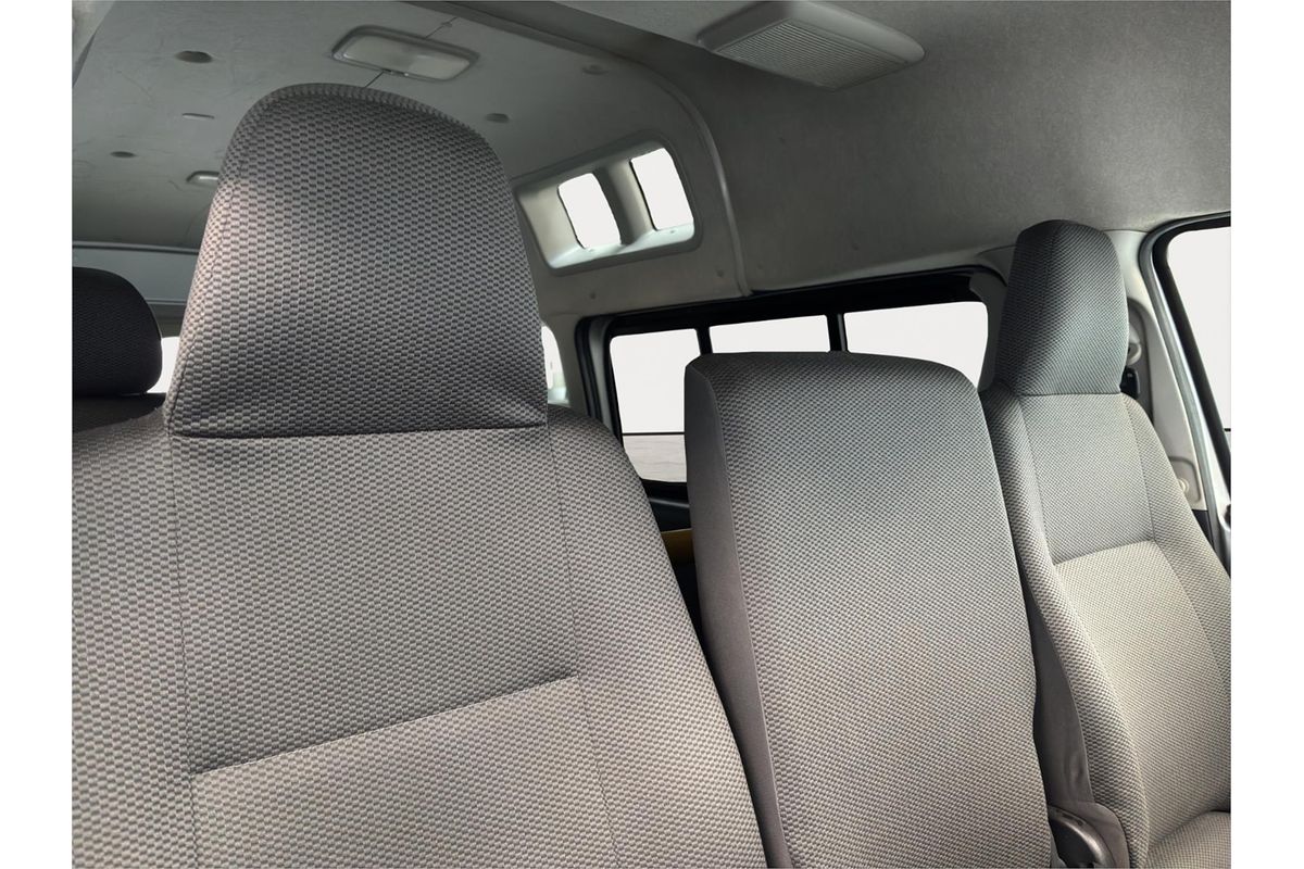 2011 Toyota Hiace DX Welcab