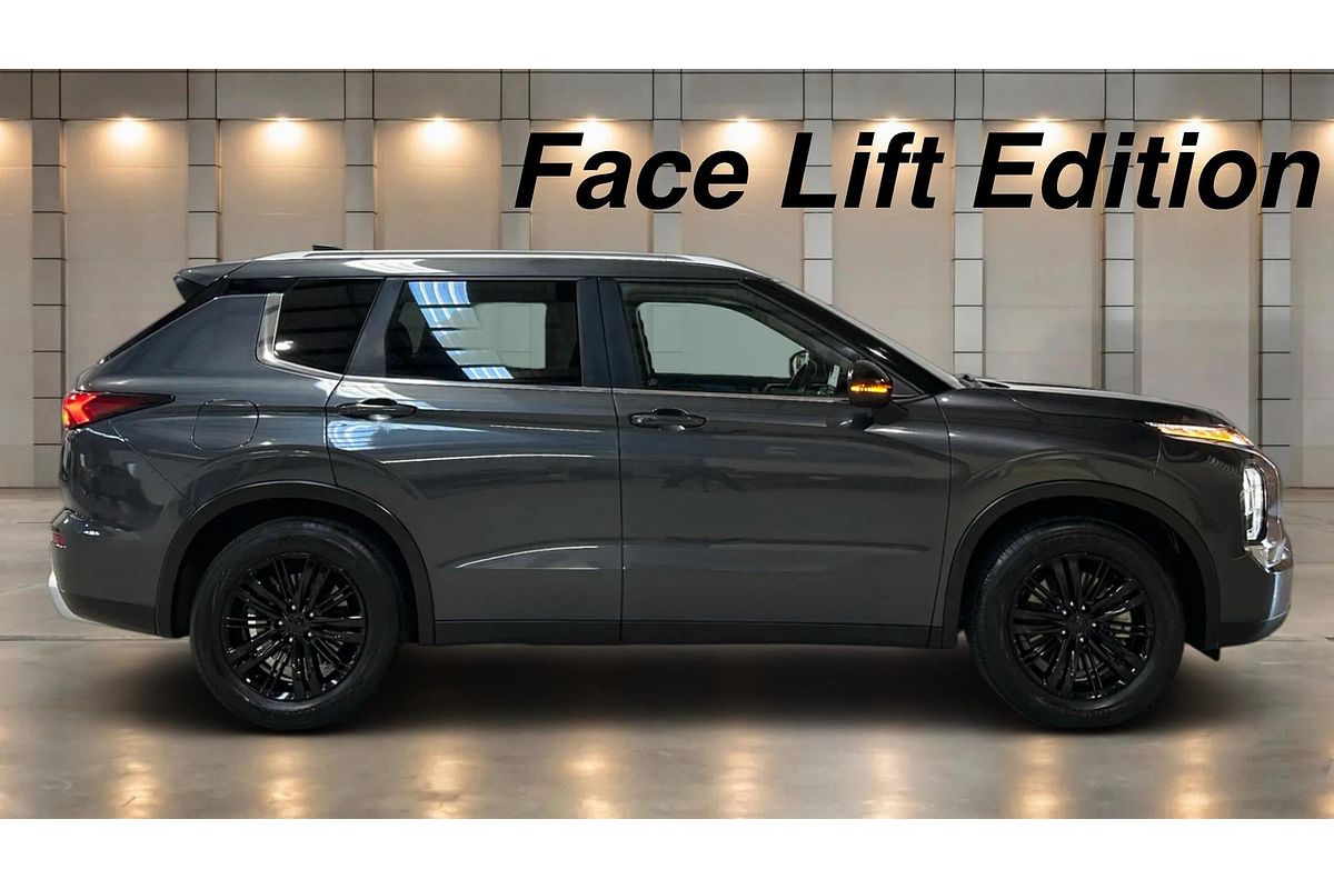 2024 Mitsubishi Outlander LS ZM