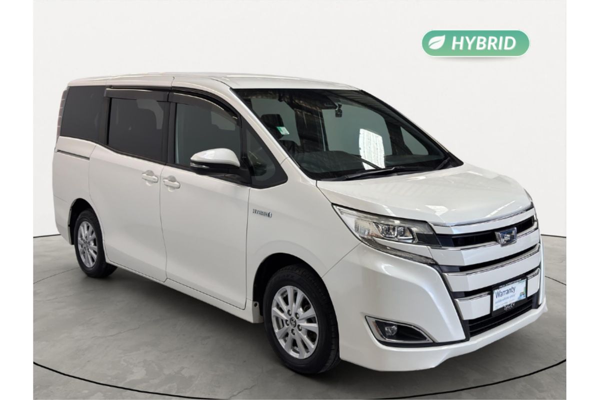 2018 Toyota Noah Hybrid G