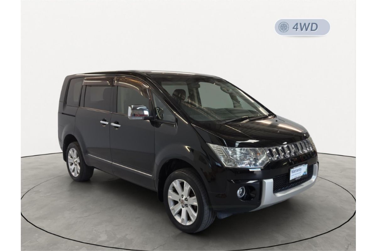 2012 Mitsubishi Delica Chamonix 4WD D:5 CV5W