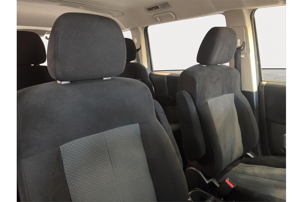 2012 Mitsubishi Delica Chamonix 4WD D:5 CV5W