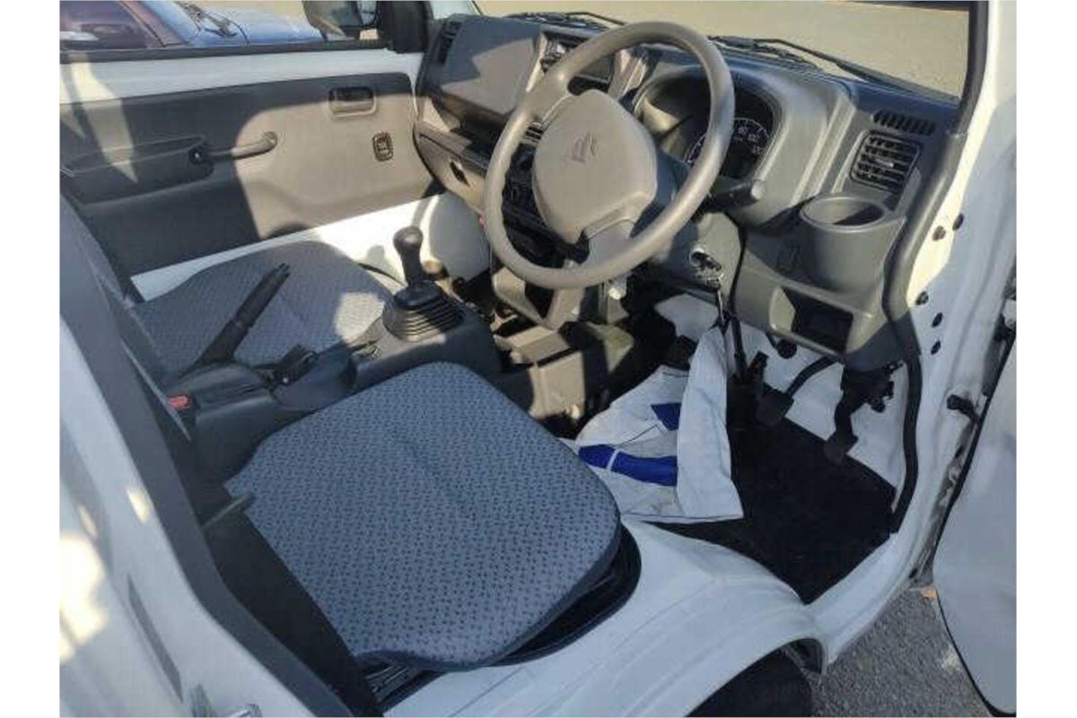 2025 Suzuki Carry KC 4Wd