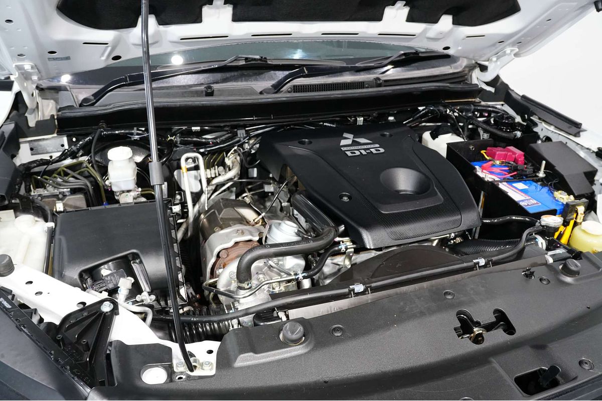 2022 Mitsubishi Pajero Sport GSR QF