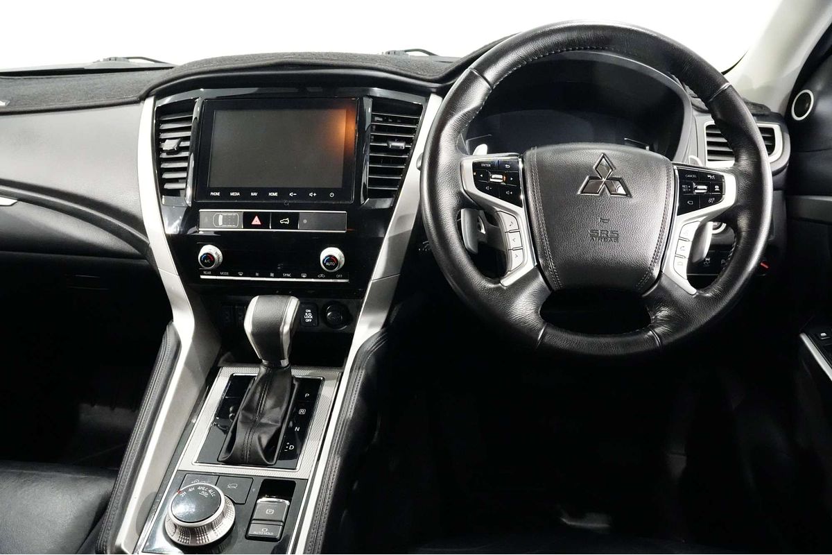 2022 Mitsubishi Pajero Sport GSR QF