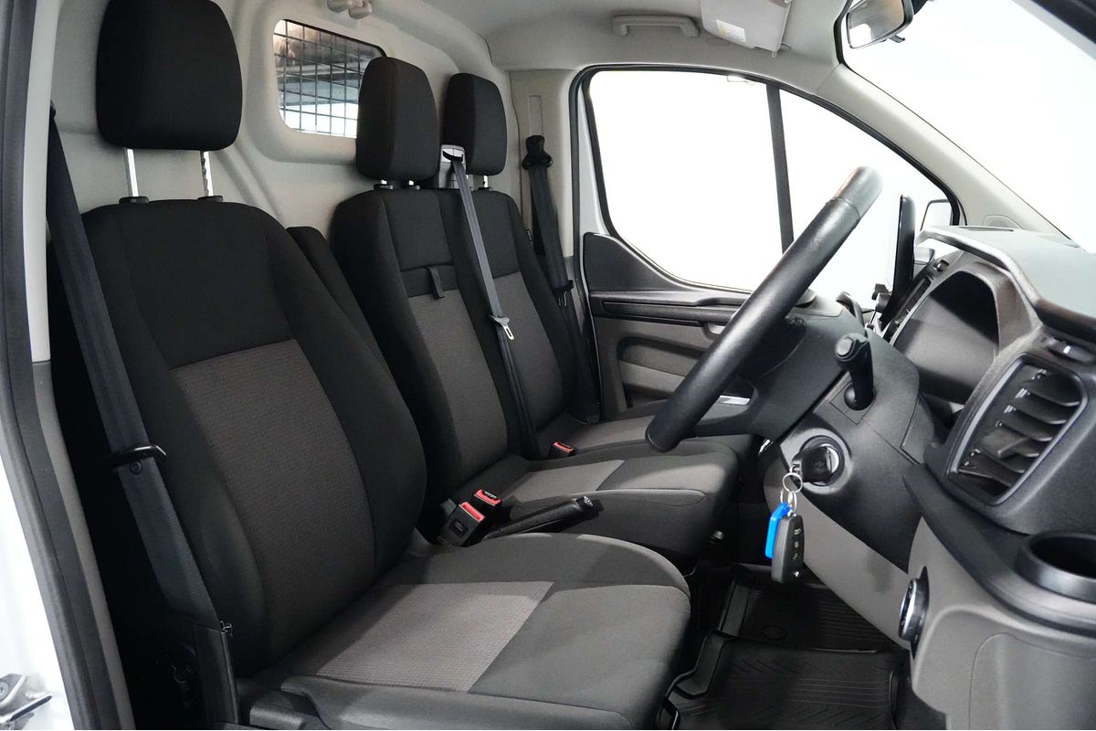 2018 Ford Transit Custom 300S VN SWB Low Roof
