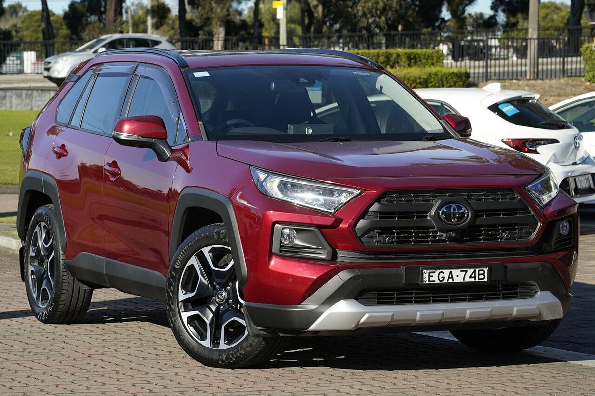 2019 Toyota RAV4 Edge AXAA54R