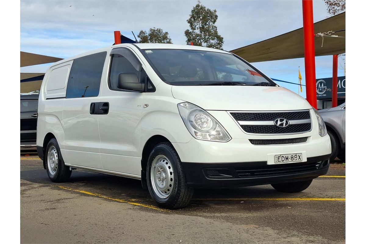 2015 Hyundai iLoad TQ2-V