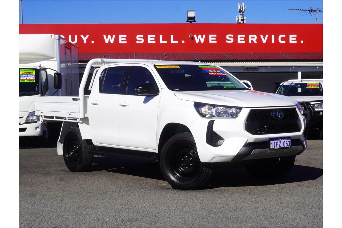 2025 Toyota Hilux SR GUN126R 4X4