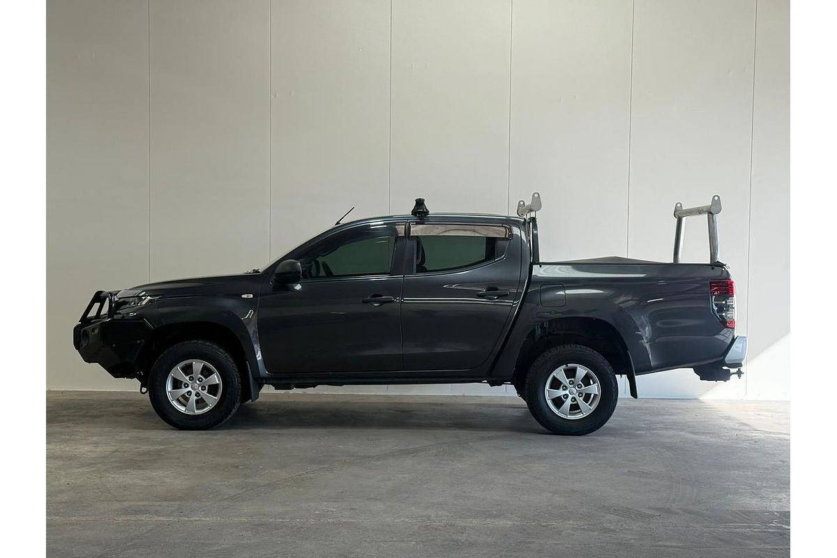 2019 Mitsubishi Triton GLX MR 4X4