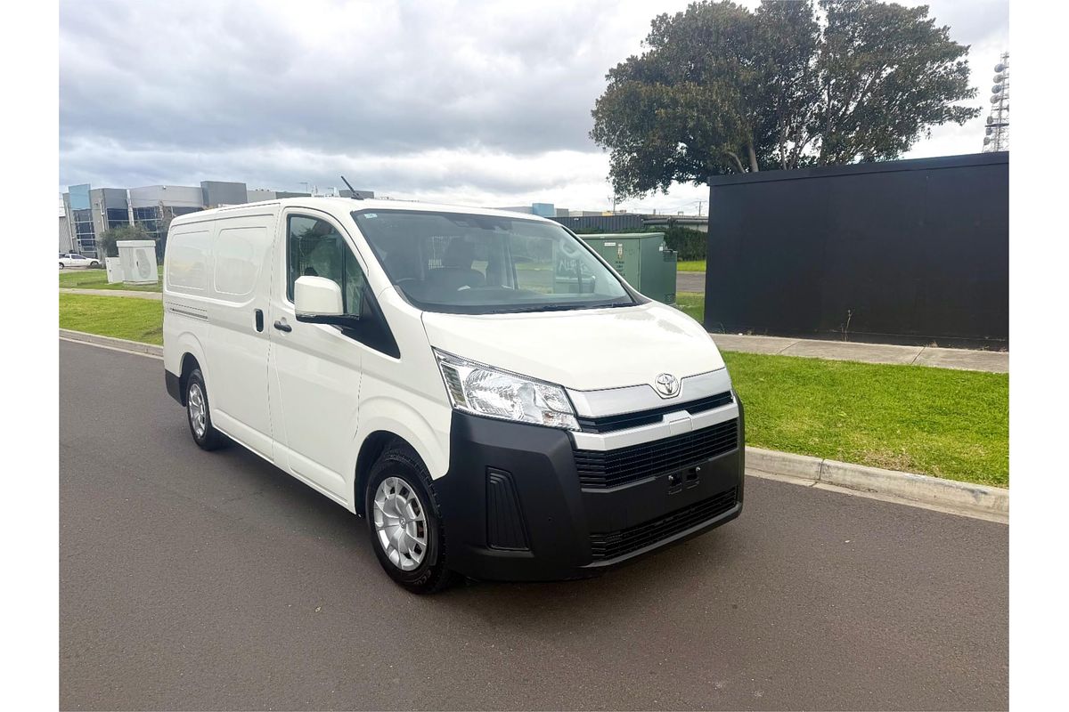 2020 Toyota Hiace LWB GDH300R