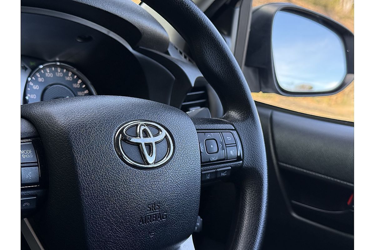 2023 Toyota Hilux SR GUN126R 4X4