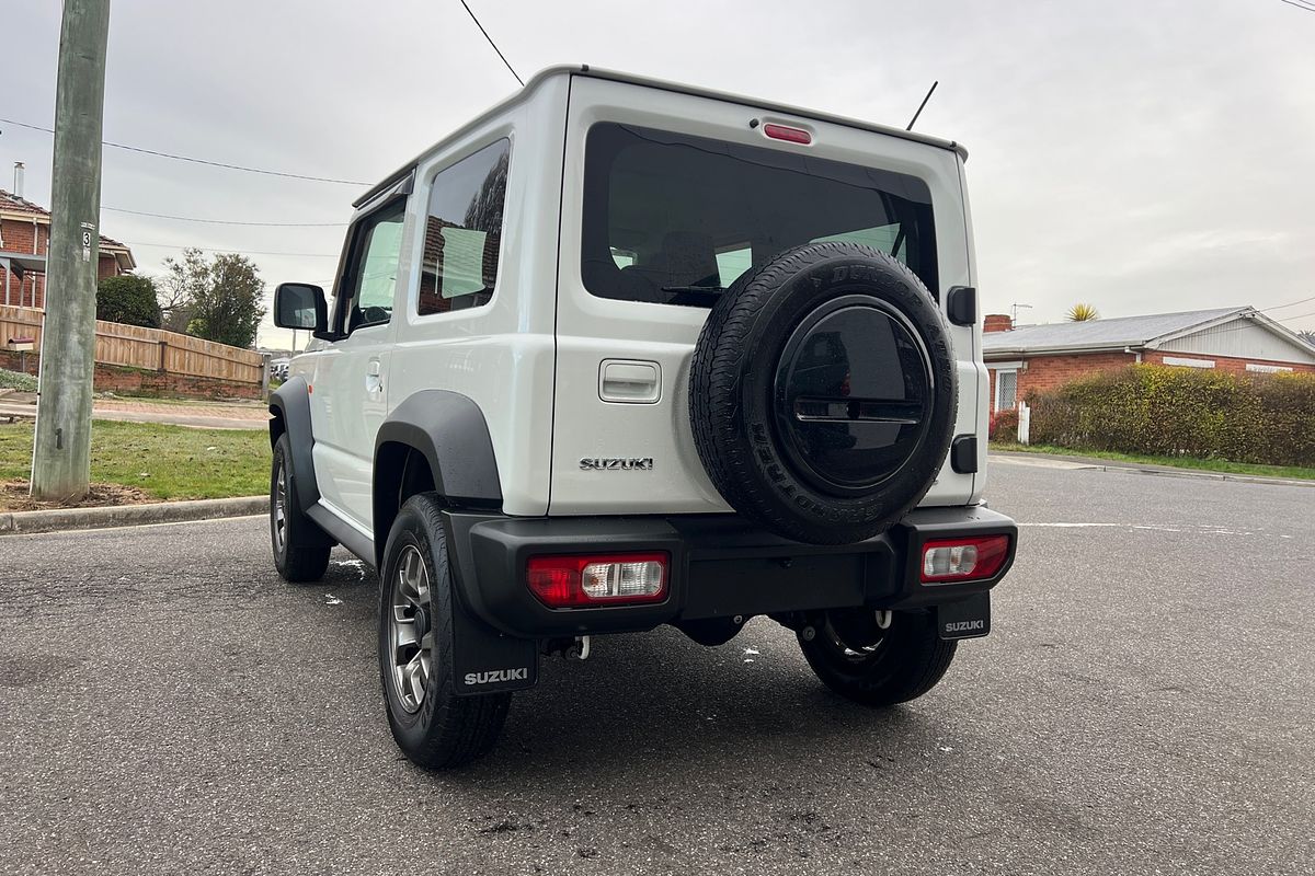 2023 SUZUKI JIMNY GLX 5 SP MANUAL 2D WAGON 4CYL