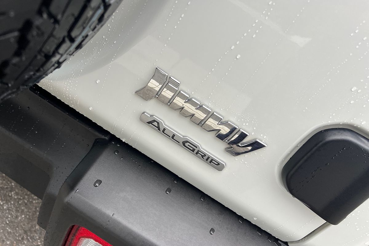 2023 SUZUKI JIMNY GLX 5 SP MANUAL 2D WAGON 4CYL