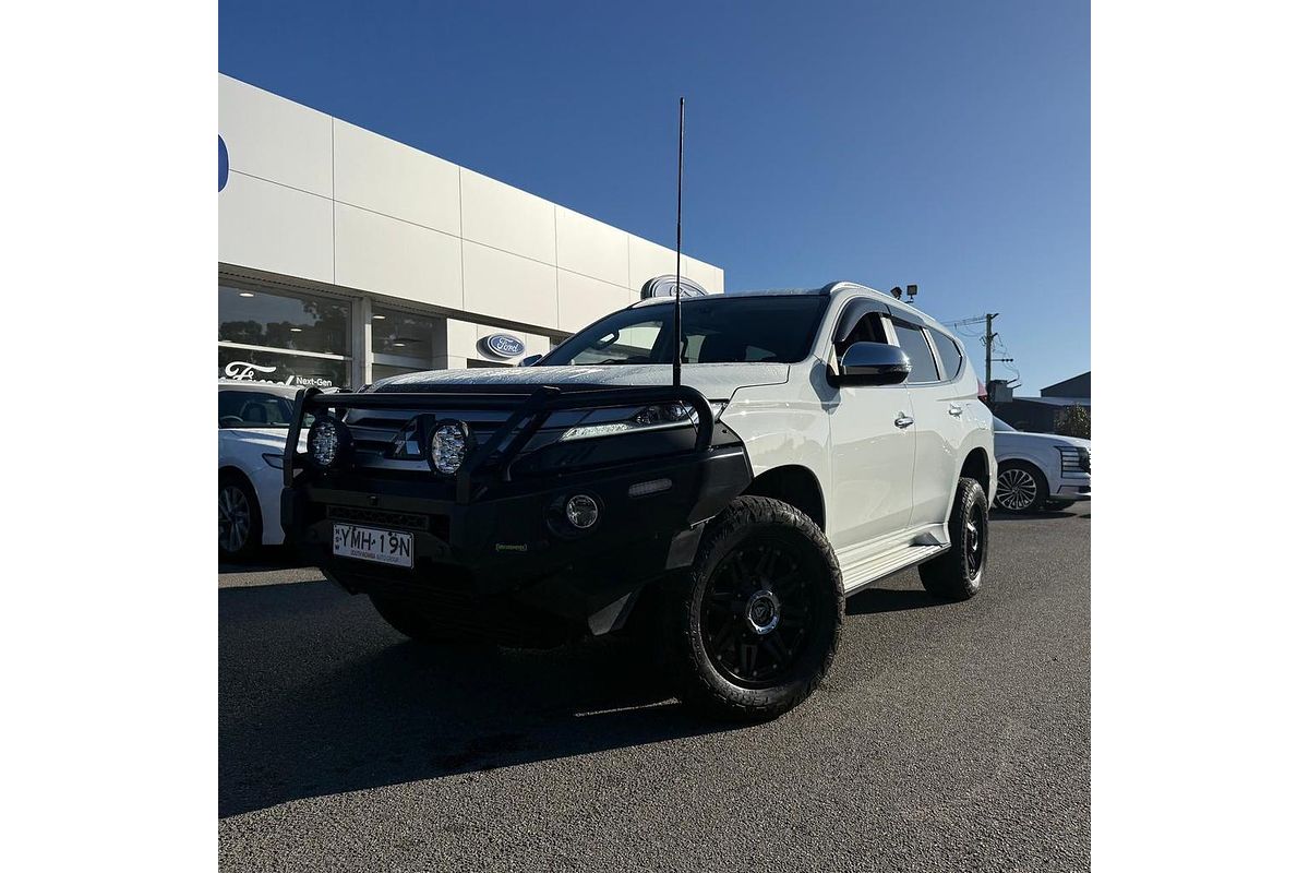 2022 Mitsubishi Pajero Sport GLS QF