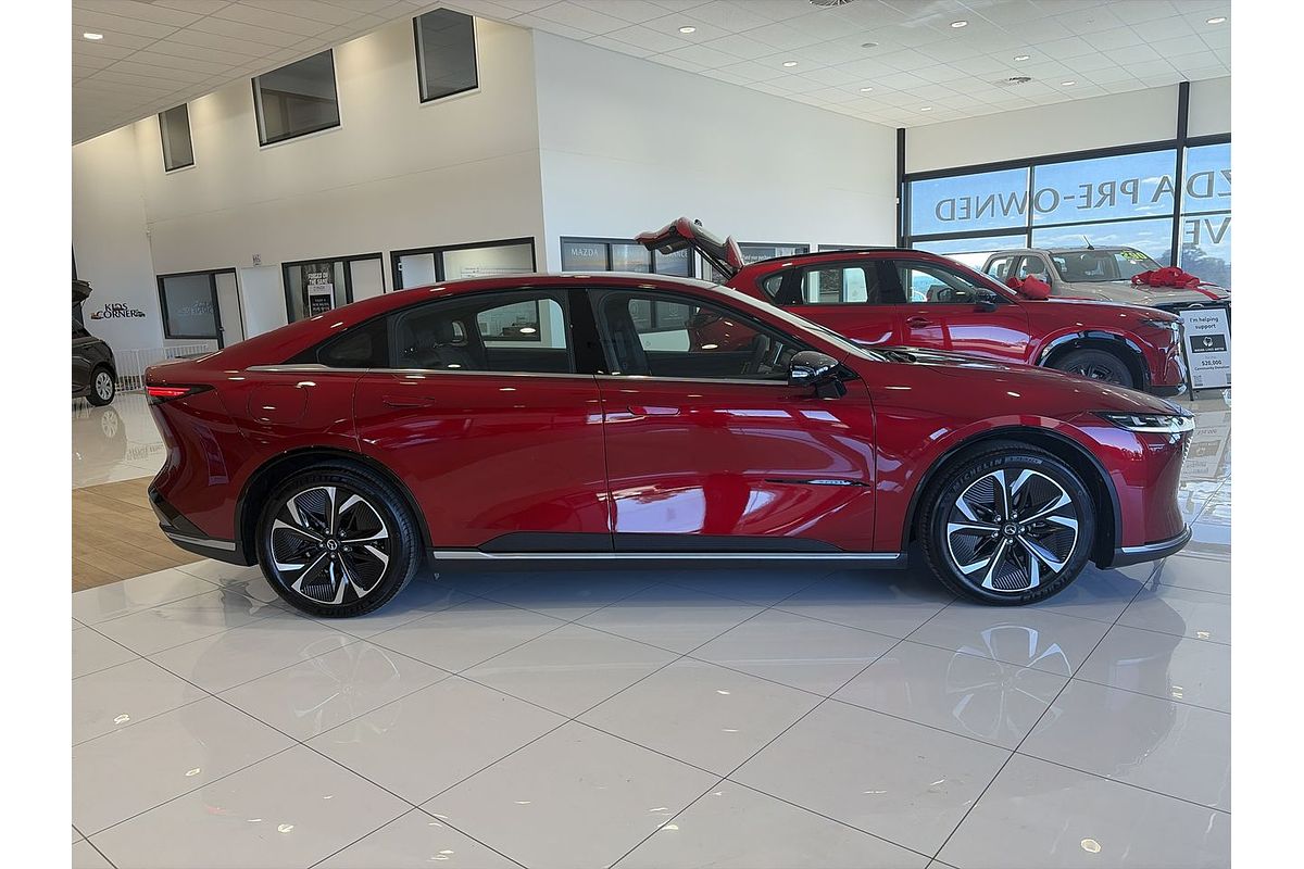 2026 Mazda 6e E35 GT