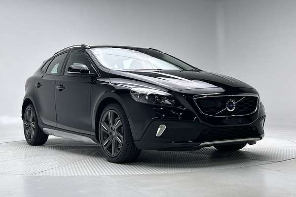 2015 Volvo V40 D4 Luxury
