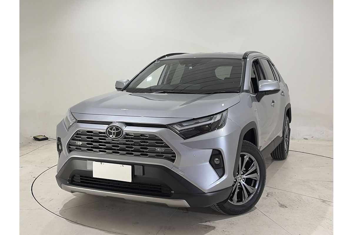 2025 Toyota RAV4 GXL AXAH52R