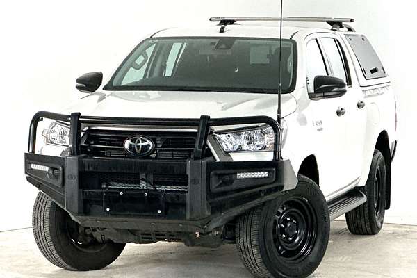 2020 Toyota Hilux SR GUN126R 4X4