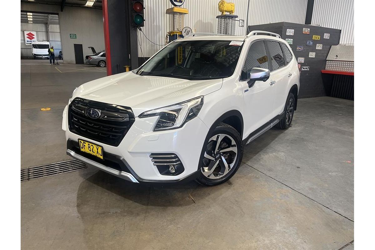 2023 Subaru Forester HYBRID S (AWD) MY23