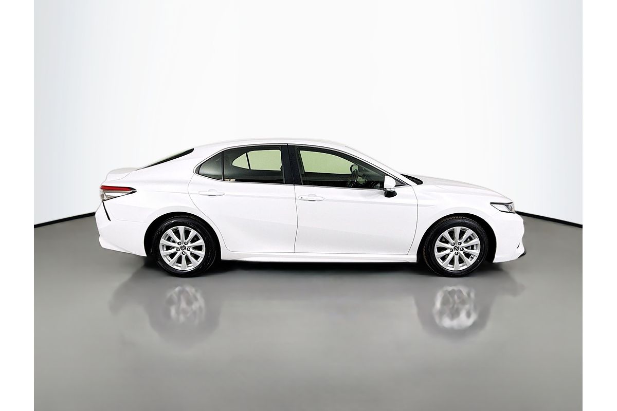 2018 Toyota Camry Ascent Sport
