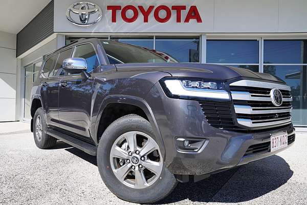 2024 Toyota Landcruiser Sahara FJA300R
