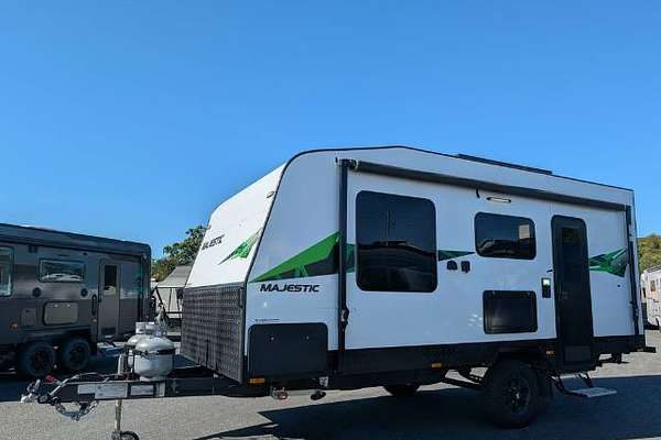 2024 Majestic SIERRA CARAVAN 17' FULL ENSUITE