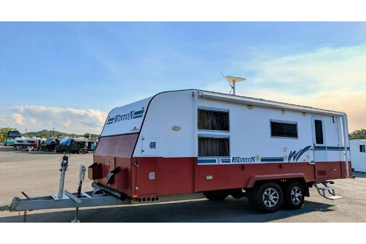 2014 Sunland WINTON CARAVAN CAFE SEATING